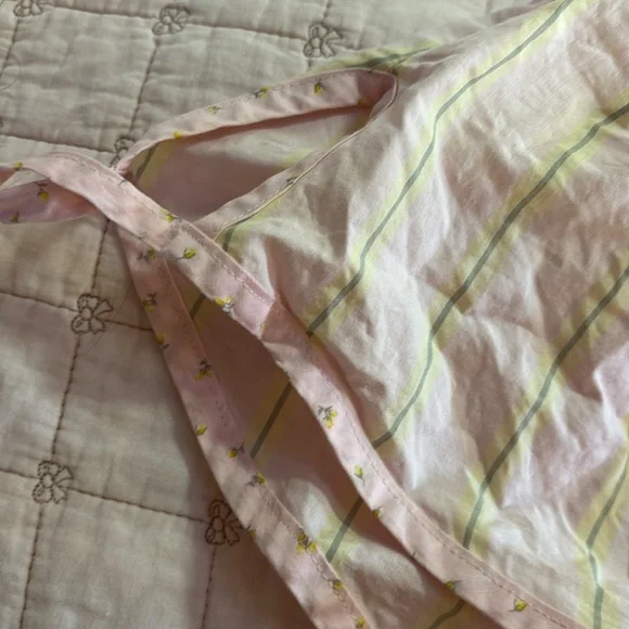 VS PINK Sleep Set - Picture 3 of 4